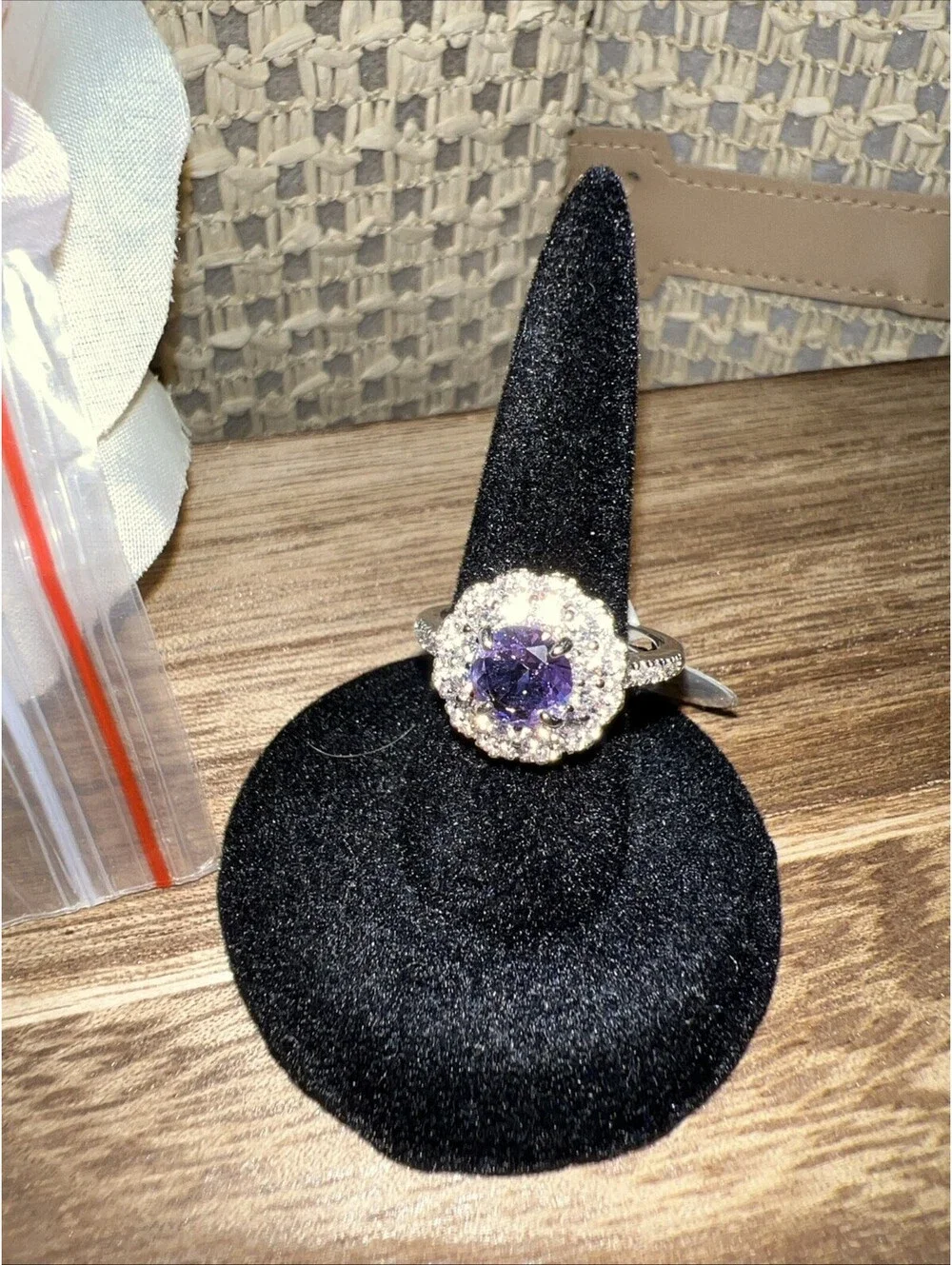 bomb party ring size 7. Light Amethyst.